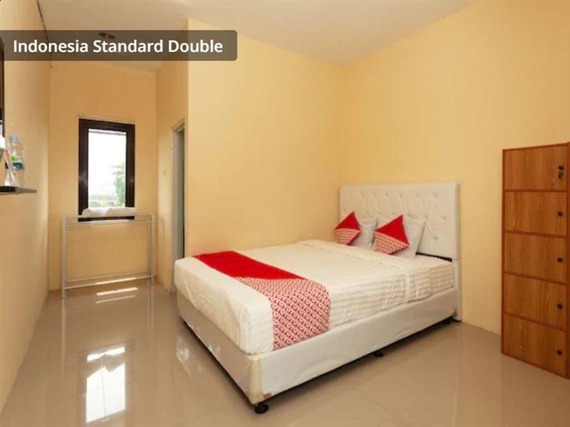 Richmond Guest House Cirebon Redpartner Exterior foto